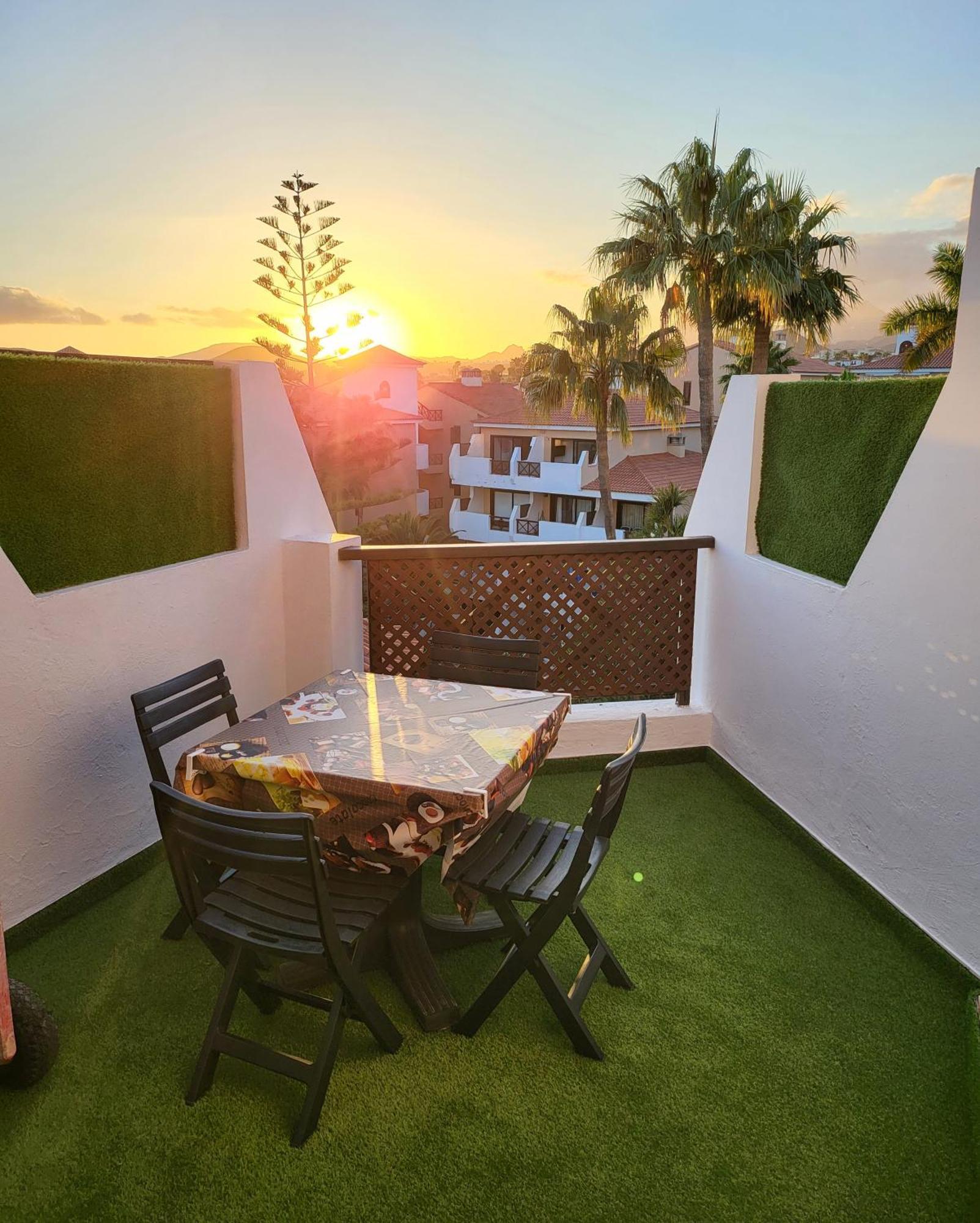Moderno Y Luminoso Atico Con Vistas Y Piscina Διαμέρισμα Σαν Μιγκέλ ντε Αμπόνα Εξωτερικό φωτογραφία