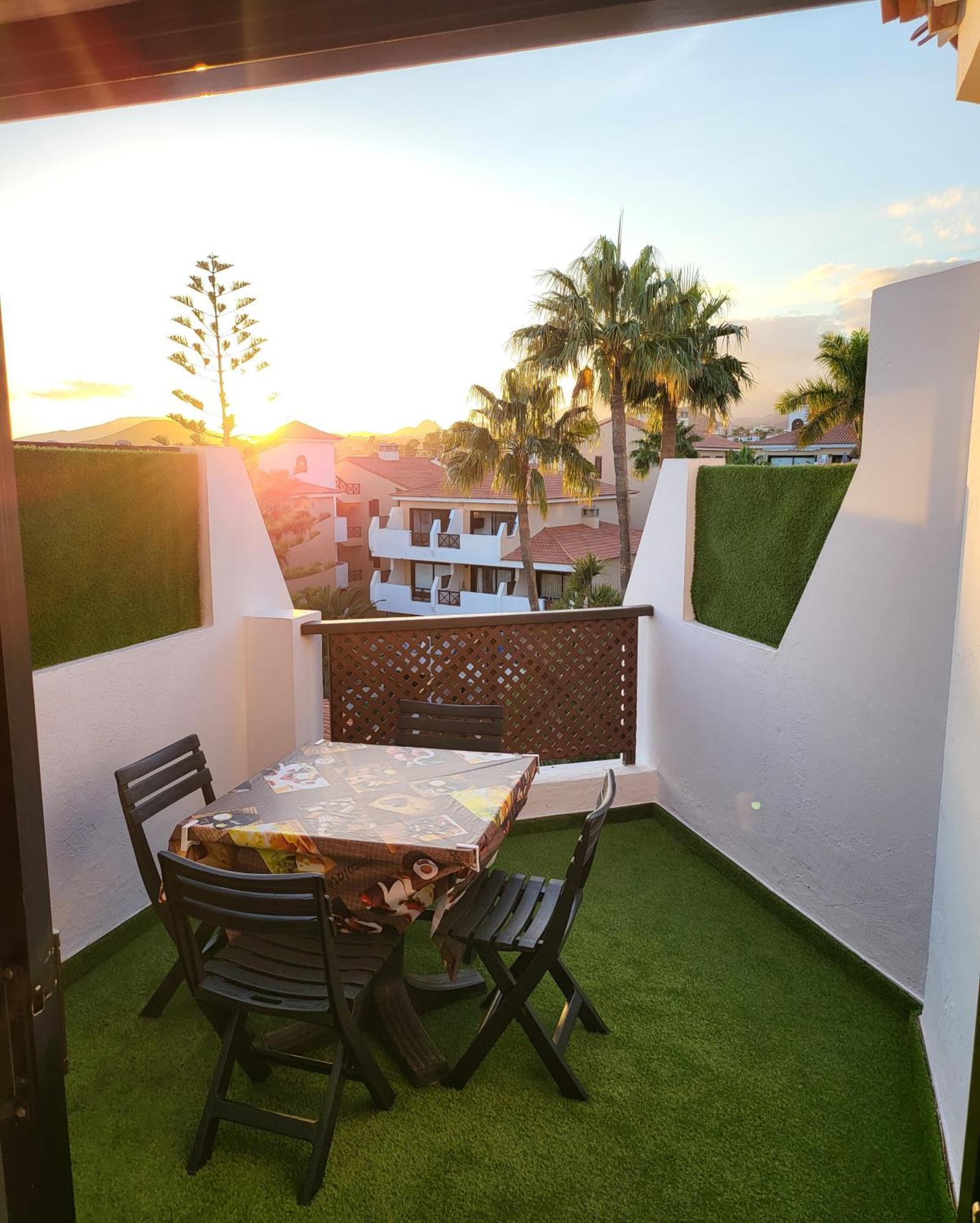 Moderno Y Luminoso Atico Con Vistas Y Piscina Διαμέρισμα Σαν Μιγκέλ ντε Αμπόνα Εξωτερικό φωτογραφία