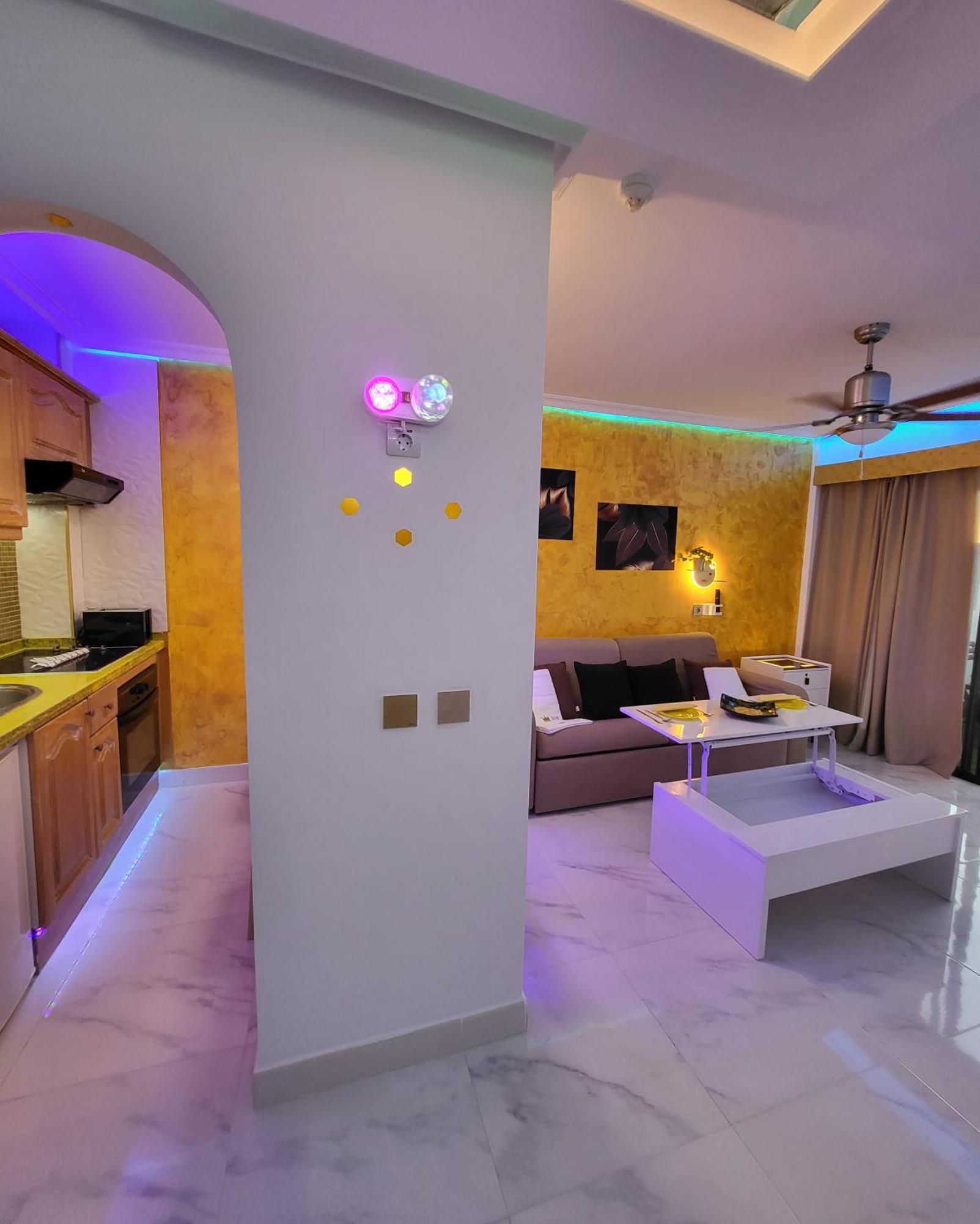 Moderno Y Luminoso Atico Con Vistas Y Piscina Διαμέρισμα Σαν Μιγκέλ ντε Αμπόνα Εξωτερικό φωτογραφία